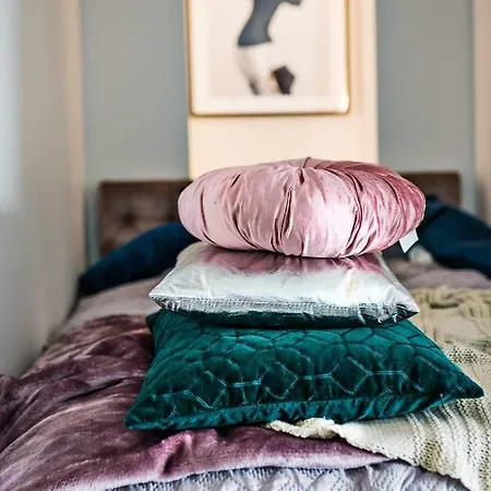 Marcelin Gold Wes Quality Апартаменты