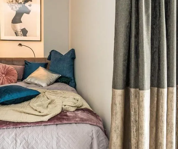 Marcelin Gold Wes Quality Poznan